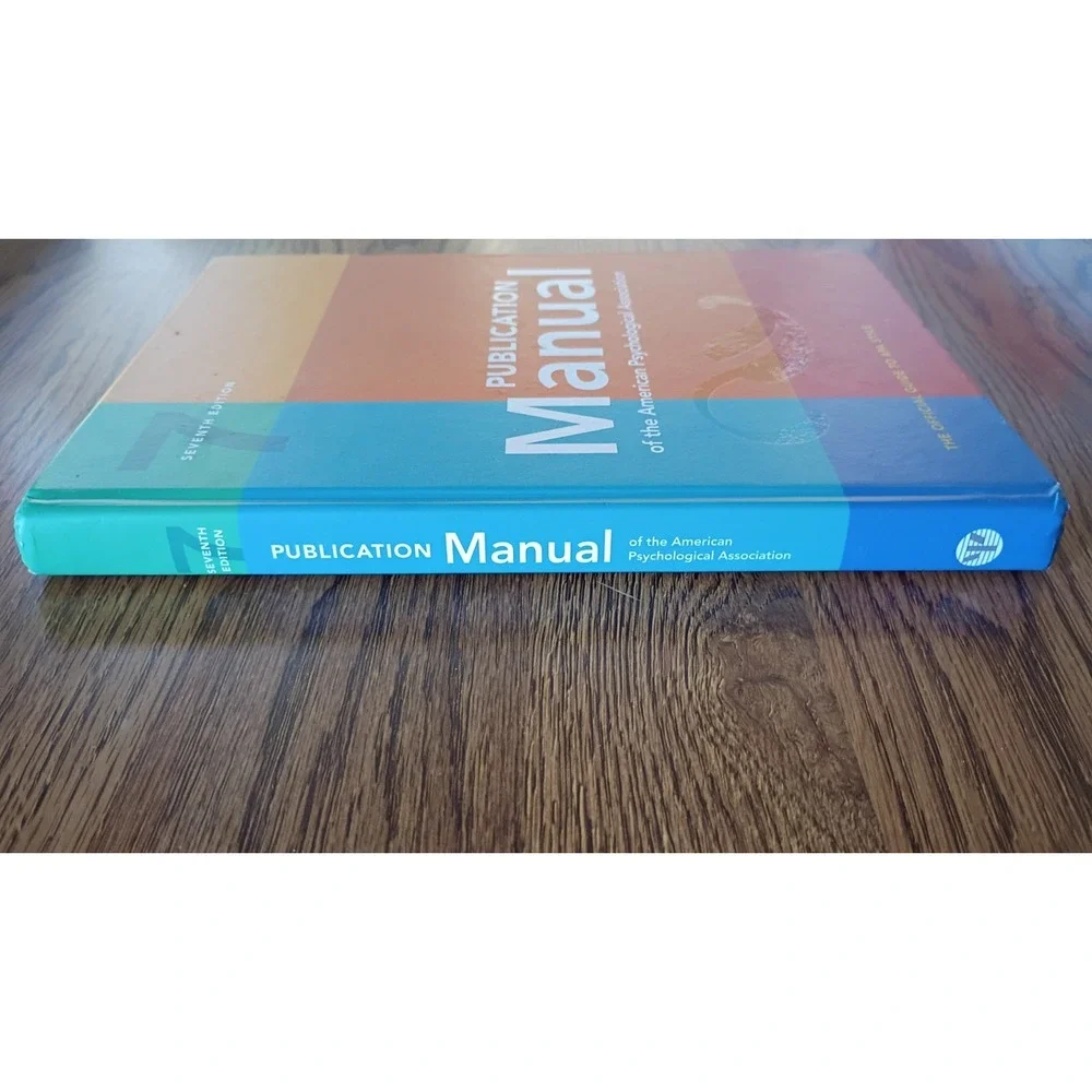 Publication Manual of the American Psychological Association 7th Edition HC